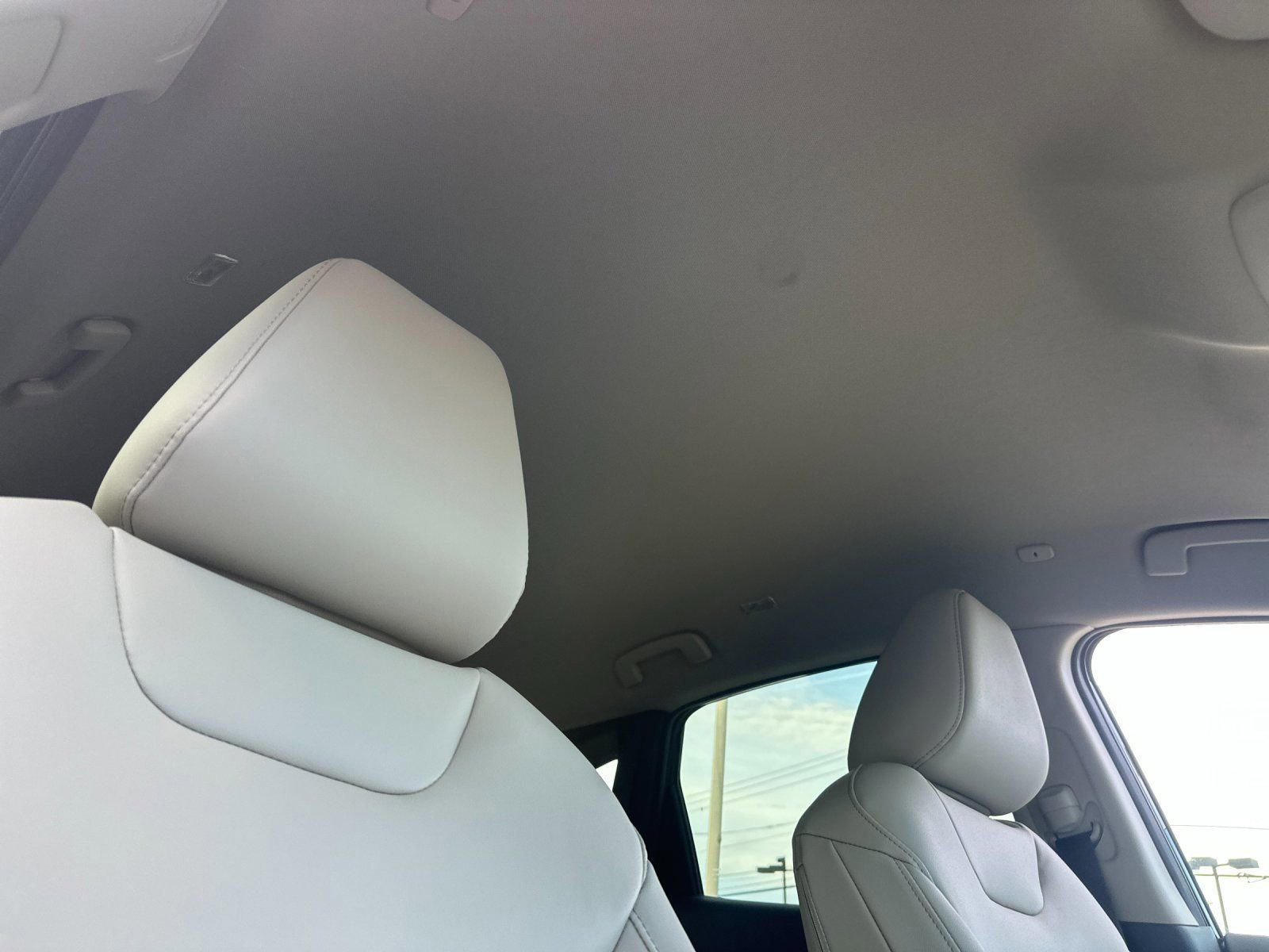 New 2026 Nissan Murano SV image 16