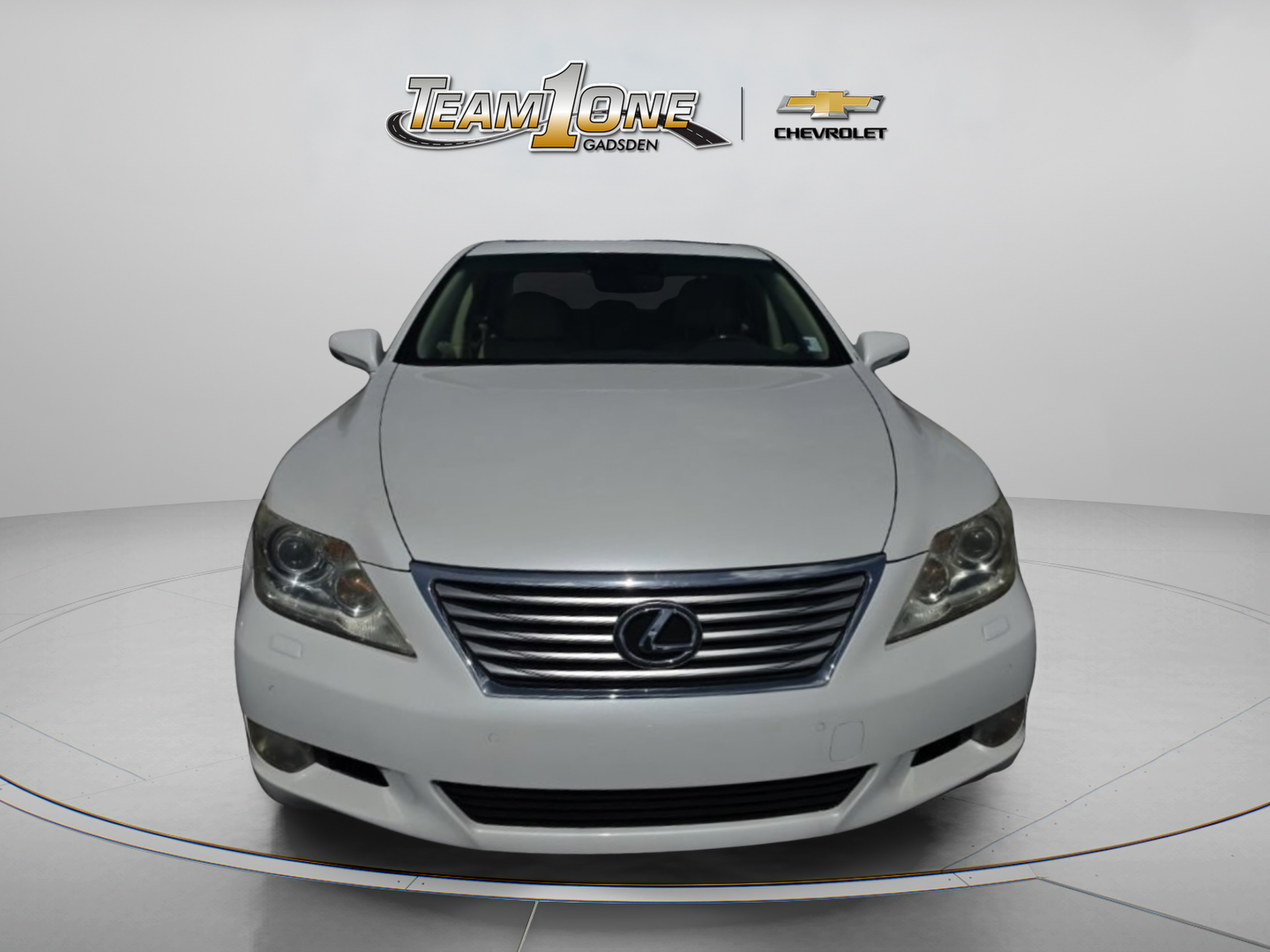 Used 2012 Lexus LS 460 w/ Comfort Pkg RWD image 2