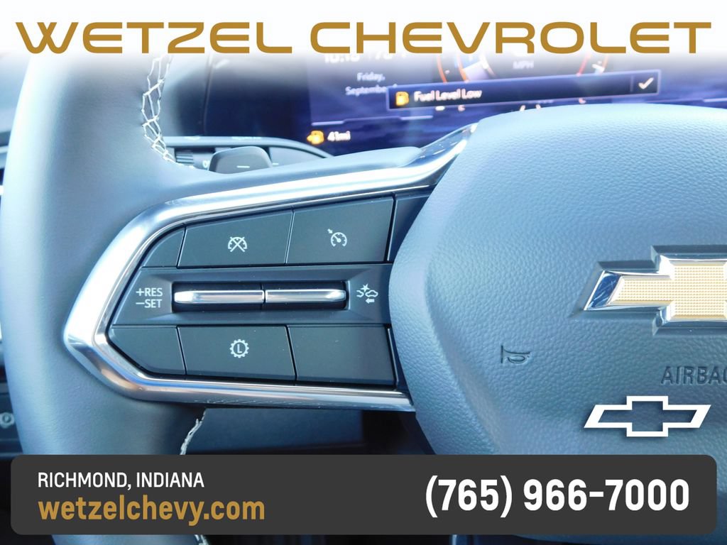 New 2027 Chevrolet Traverse LT FWD image 35