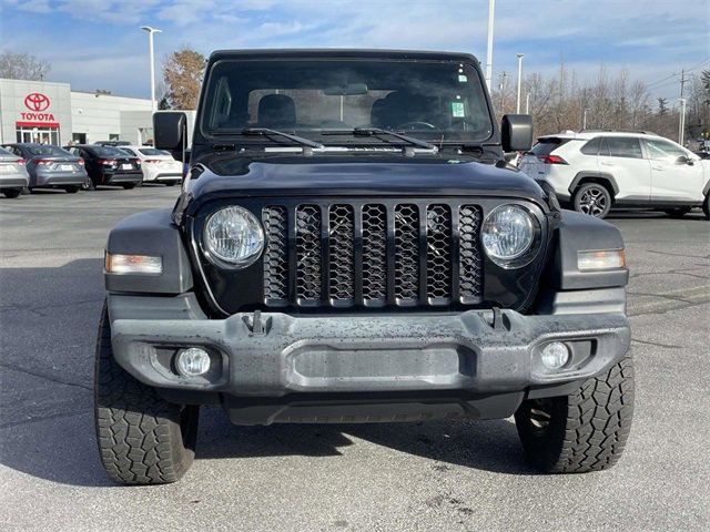 Used 2020 Jeep Gladiator Sport w/ Quick Order Package 24S image 8