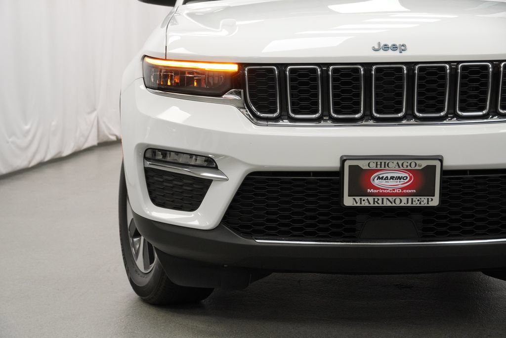 Used 2024 Jeep Grand Cherokee Limited 4xe AWD/4WD image 7