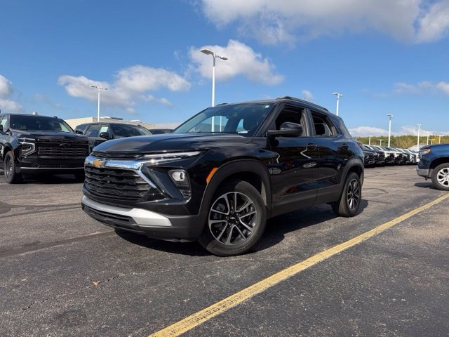 Certified 2024 Chevrolet TrailBlazer LT w/ Convenience Package FWD image 1