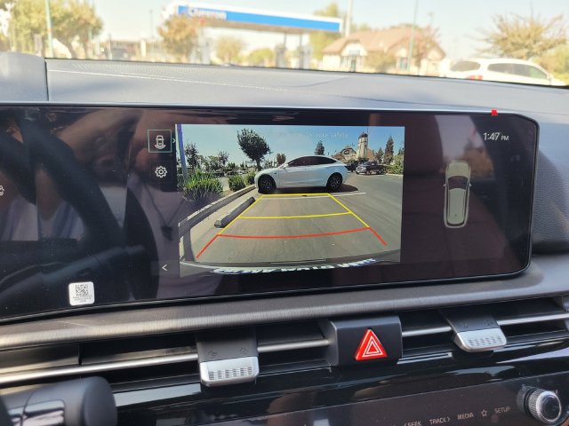 New 2026 Kia Sportage X-Line w/ X-Line Premium Package AWD/4WD image 9