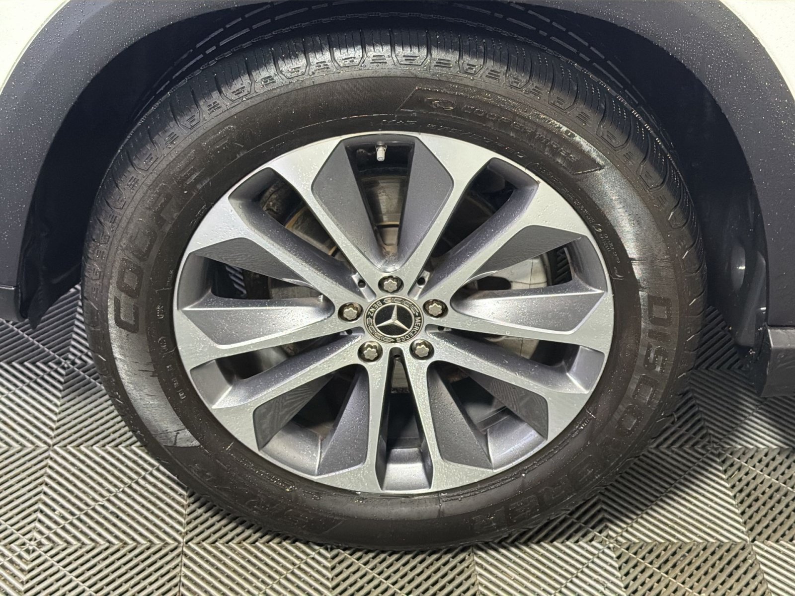 Used 2023 Mercedes-Benz GLE 350 4MATIC image 12