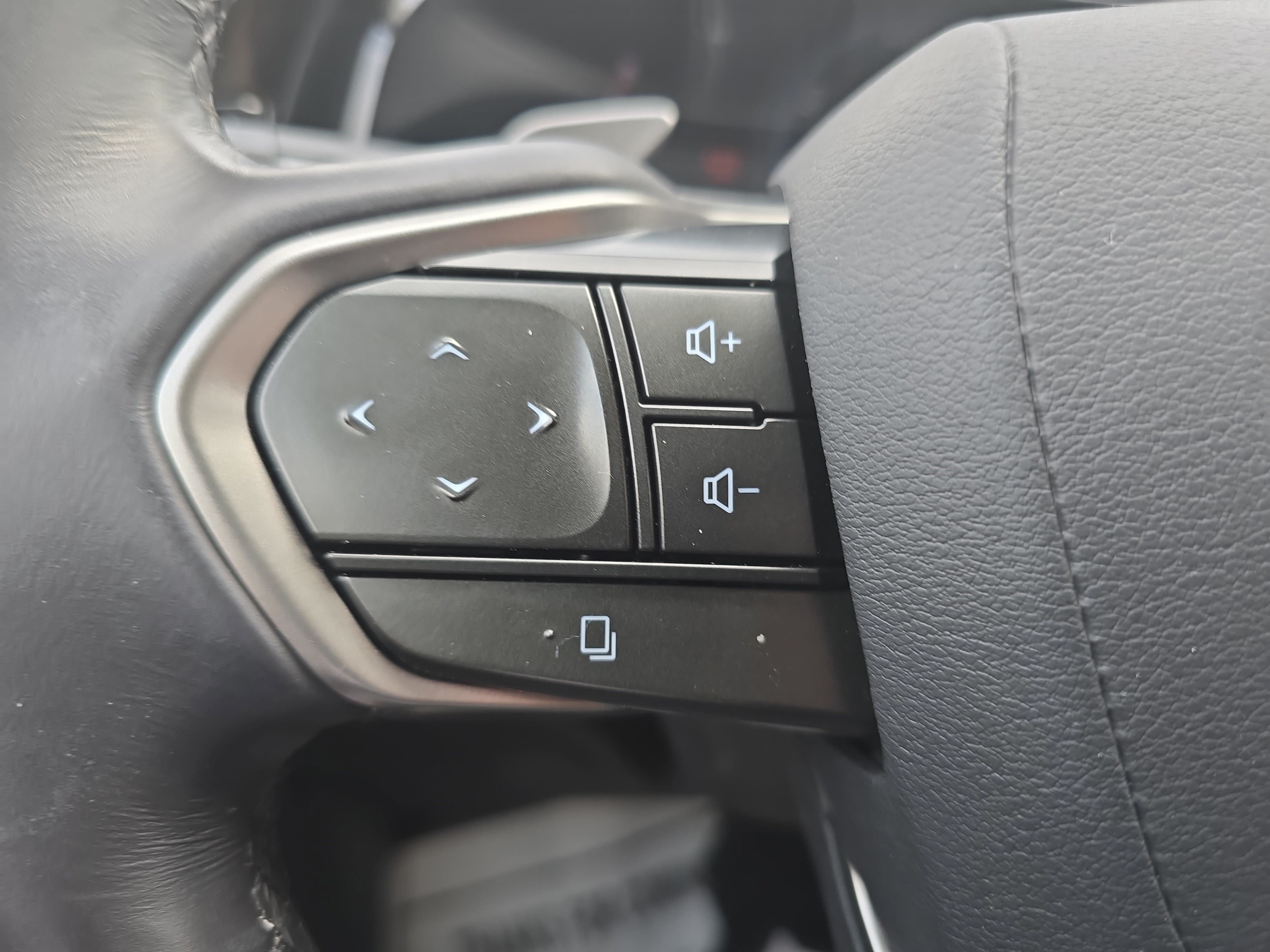 Used 2024 Lexus NX 350h AWD image 17