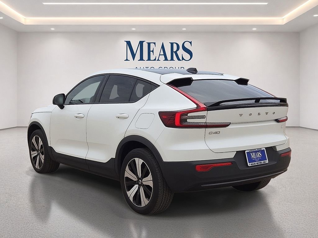 Used 2023 Volvo C40 Recharge Core AWD/4WD image 4