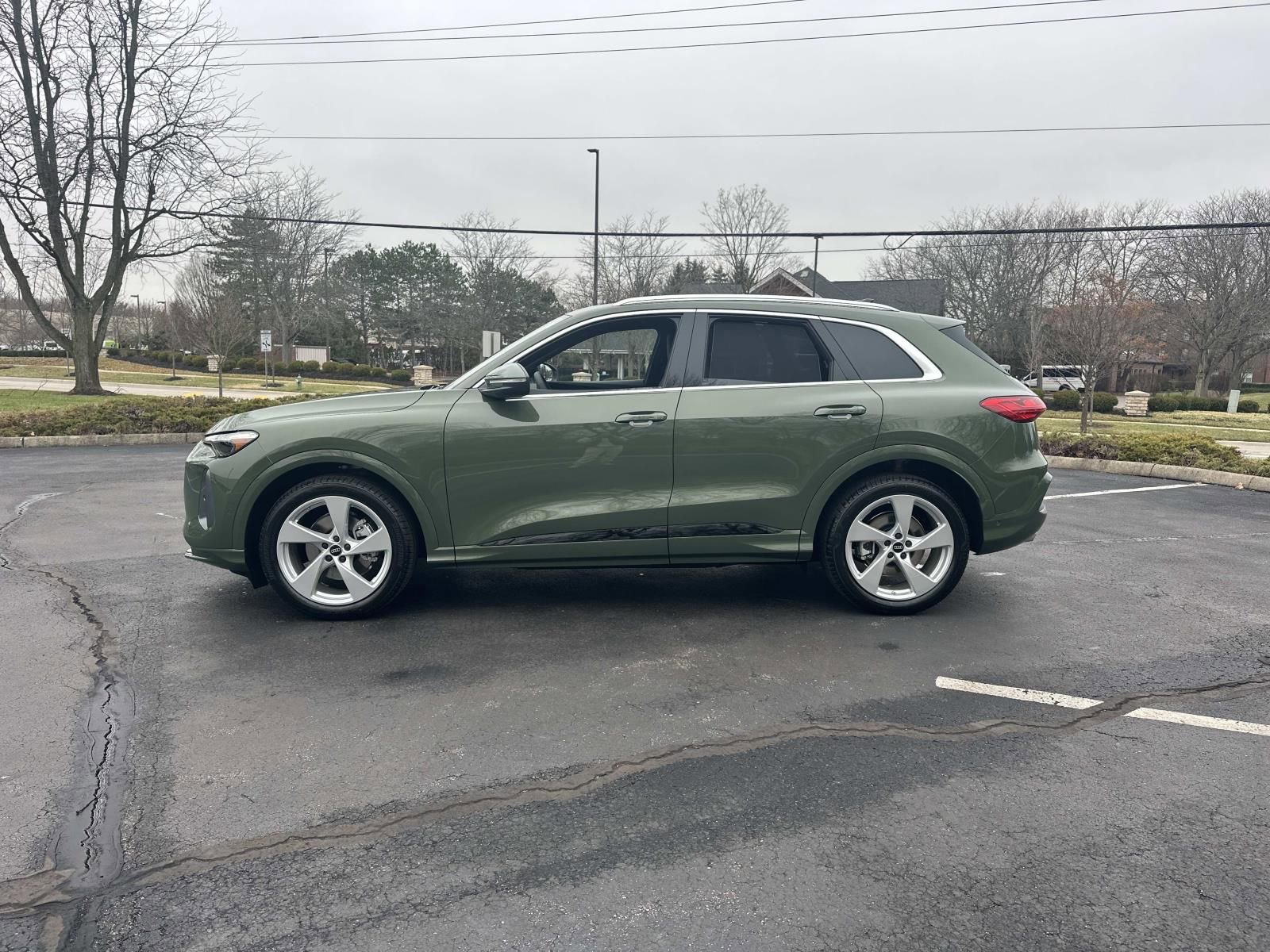 New 2025 Audi Q5 Prestige image 4