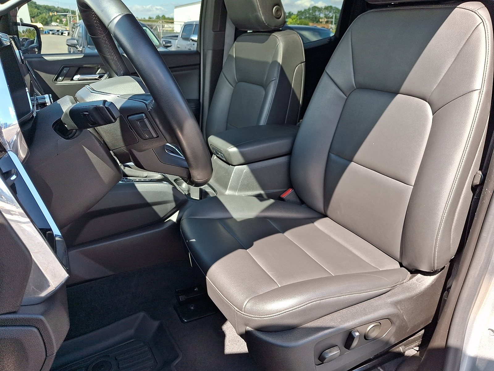 Certified 2023 GMC Canyon Elevation w/ Elevation Premium Package AWD/4WD image 13