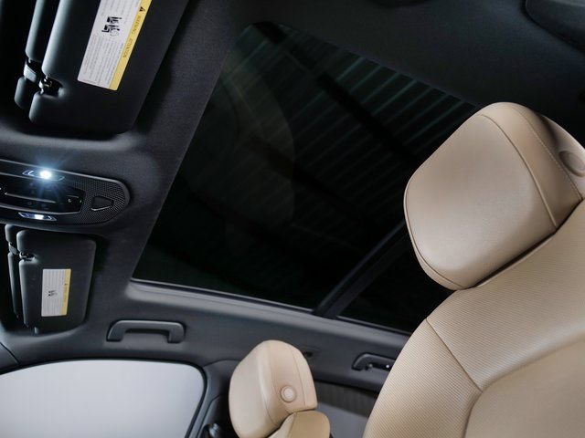 Certified 2026 Porsche Cayenne AWD/4WD image 23