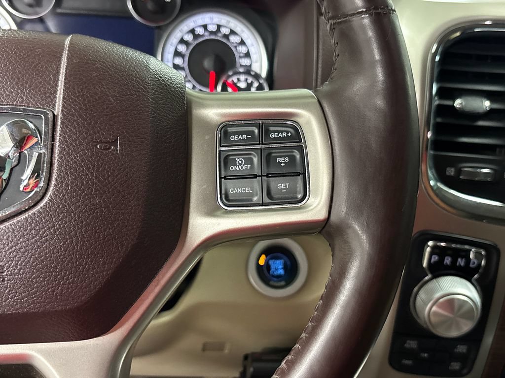 Used 2015 RAM 1500 Laramie w/ Convenience Group AWD/4WD image 33