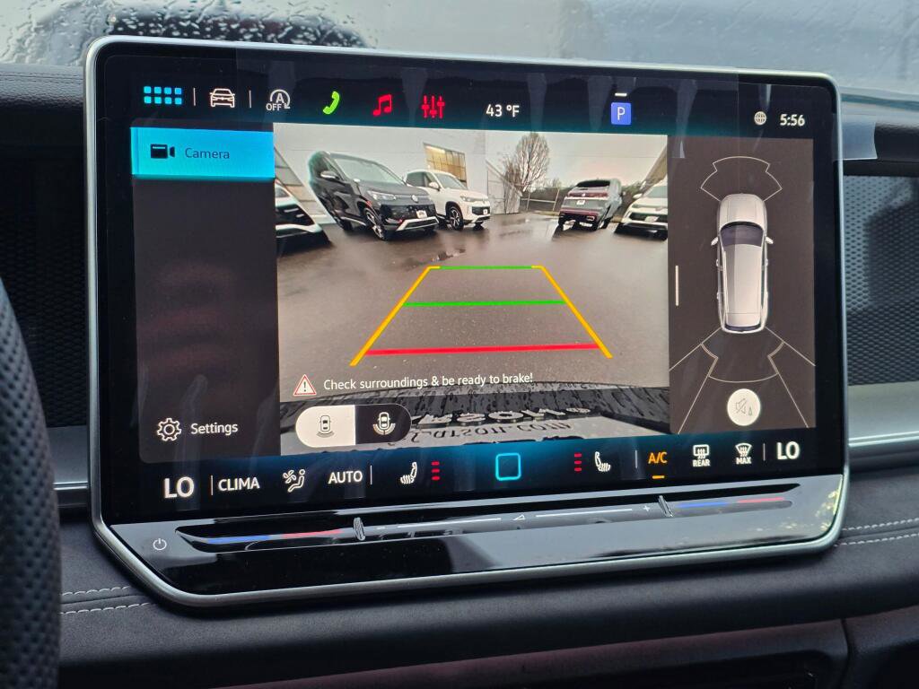 New 2026 Volkswagen Tiguan SE R-Line image 26