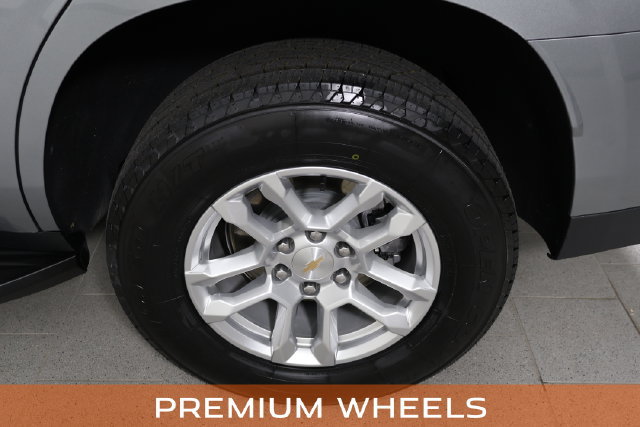 Used 2025 Chevrolet Tahoe LT RWD image 12