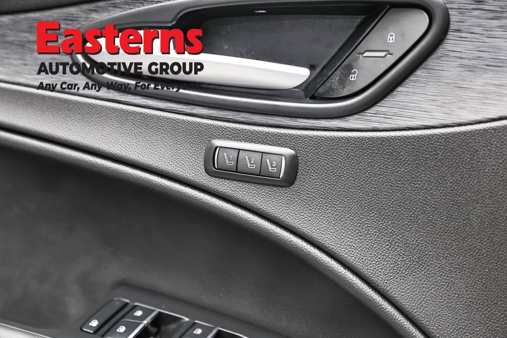 Used 2024 Alfa Romeo Stelvio Sprint image 22