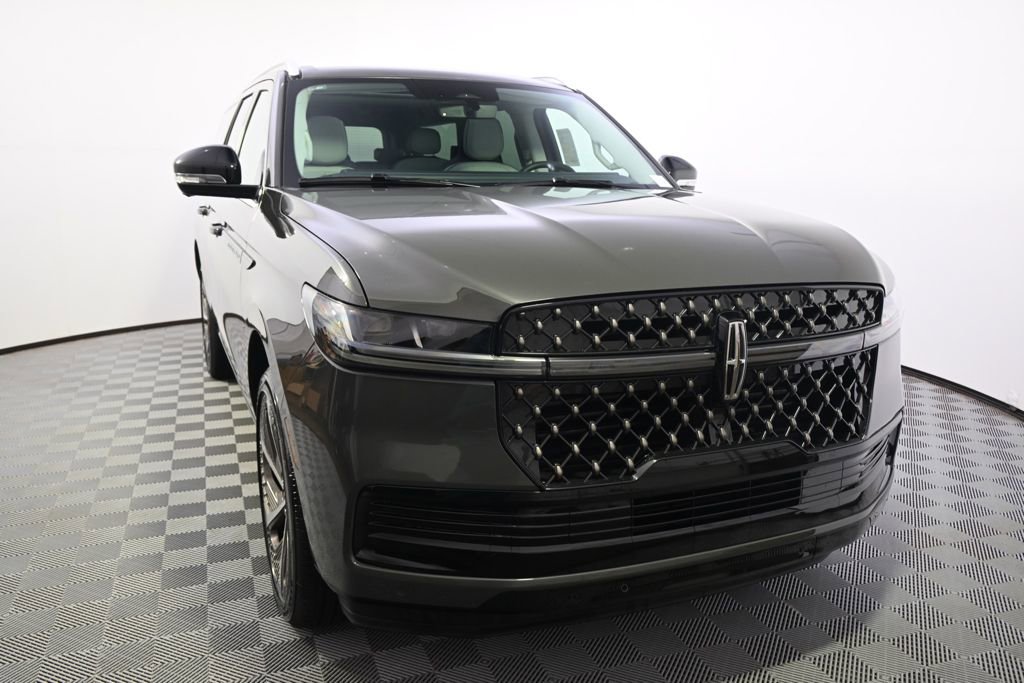 New 2026 Lincoln Navigator L Black Label image 9