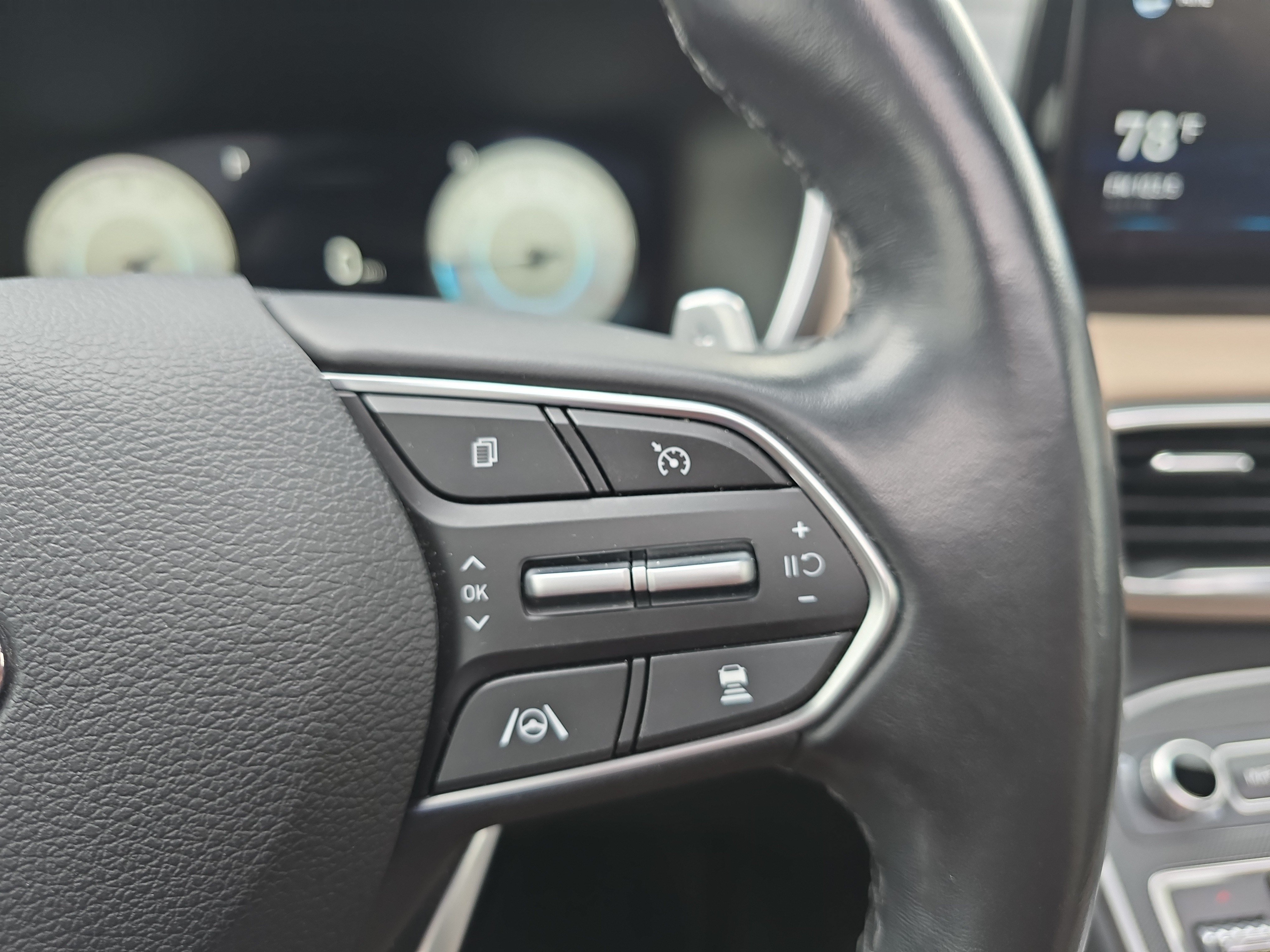 Used 2021 Hyundai Santa Fe Limited FWD image 29