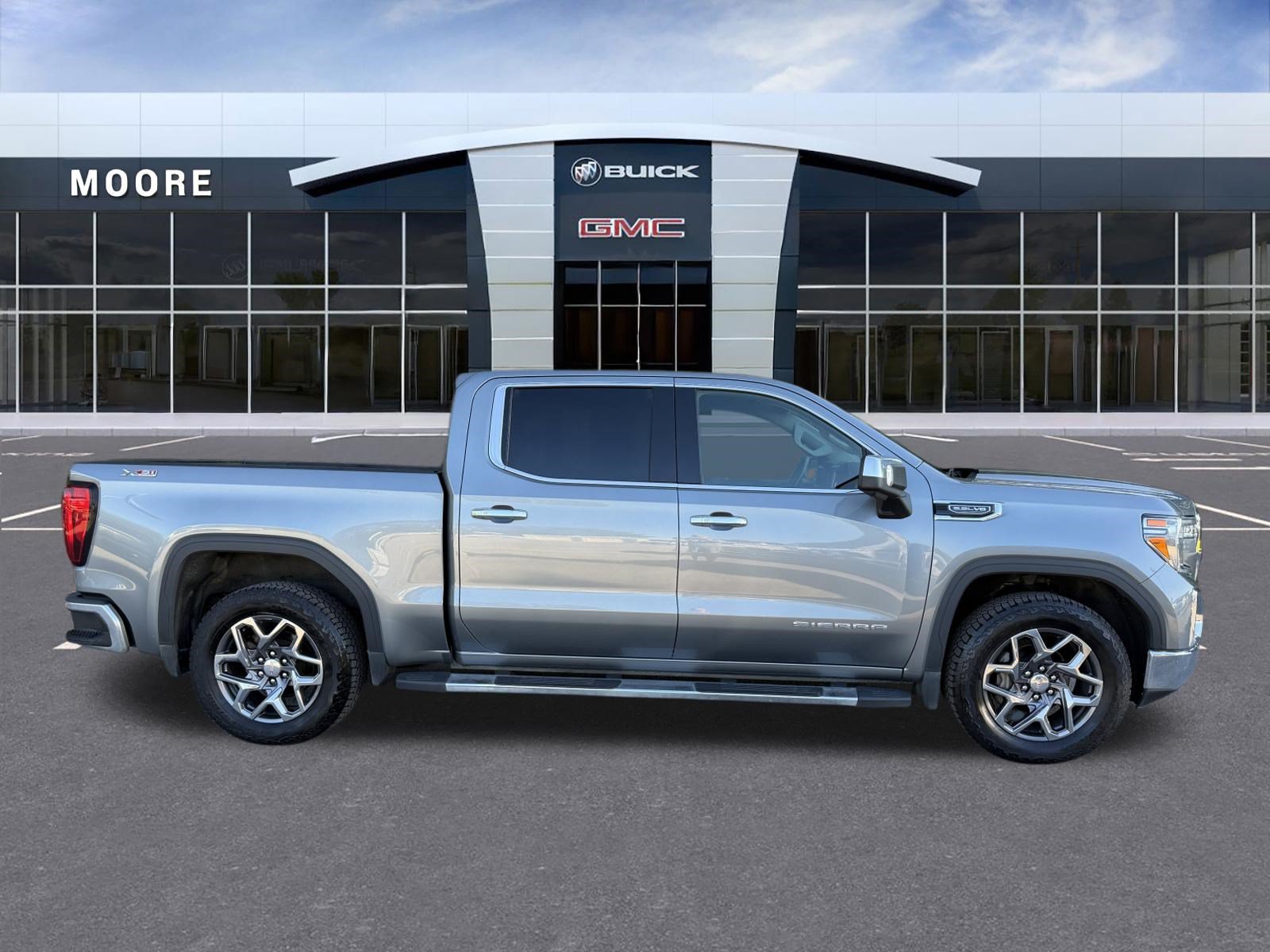 Used 2019 GMC Sierra 1500 SLT w/ SLT Premium Plus Package AWD/4WD image 2