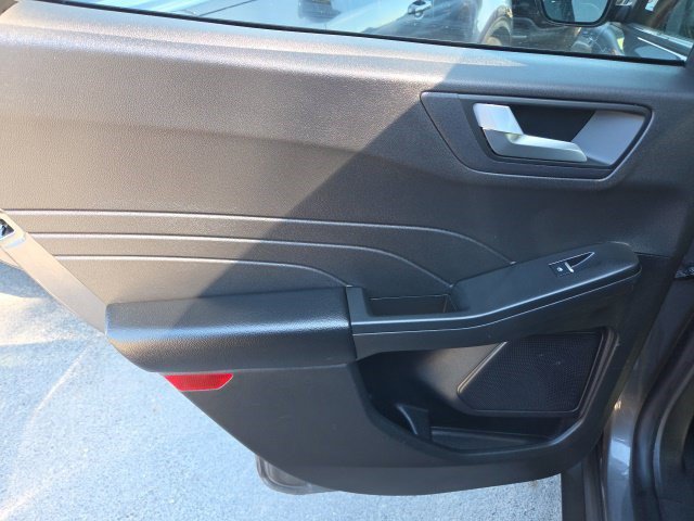 Used 2024 Ford Escape ST-Line Select AWD/4WD image 35