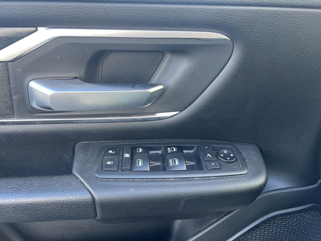 Used 2019 RAM 1500 Big Horn image 34