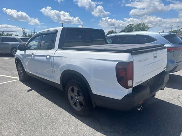 Used 2024 Honda Ridgeline TrailSport image 9