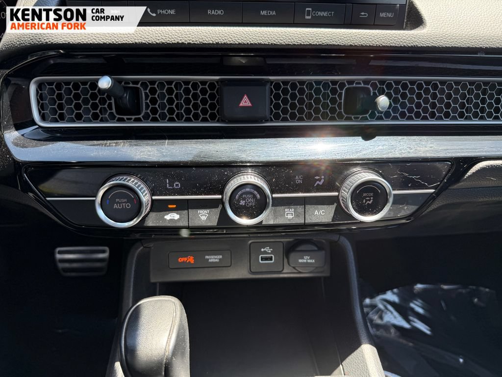 Used 2023 Honda Civic Sport image 22
