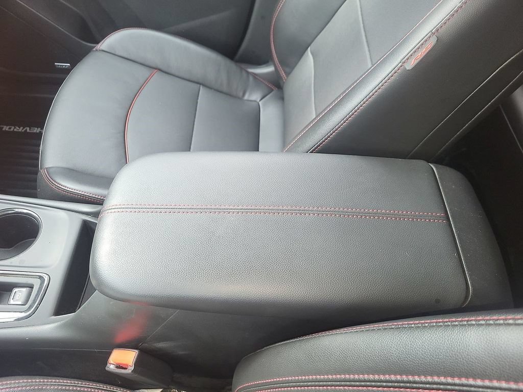 Used 2022 Chevrolet Equinox RS w/ RS Leather Package AWD/4WD image 28
