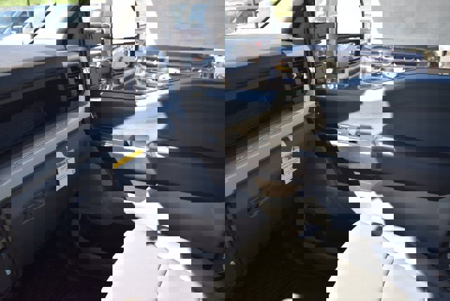 New 2026 Ford F250 XL w/ XL Chrome Package image 9