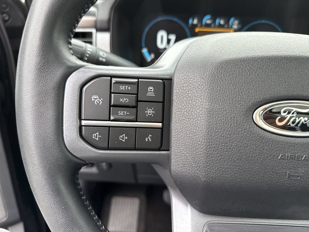 Used 2023 Ford F150 Lariat w/ Equipment Group 502A High AWD/4WD image 23