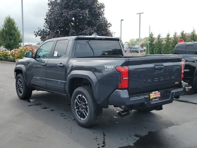 New 2025 Toyota Tacoma TRD Sport image 5
