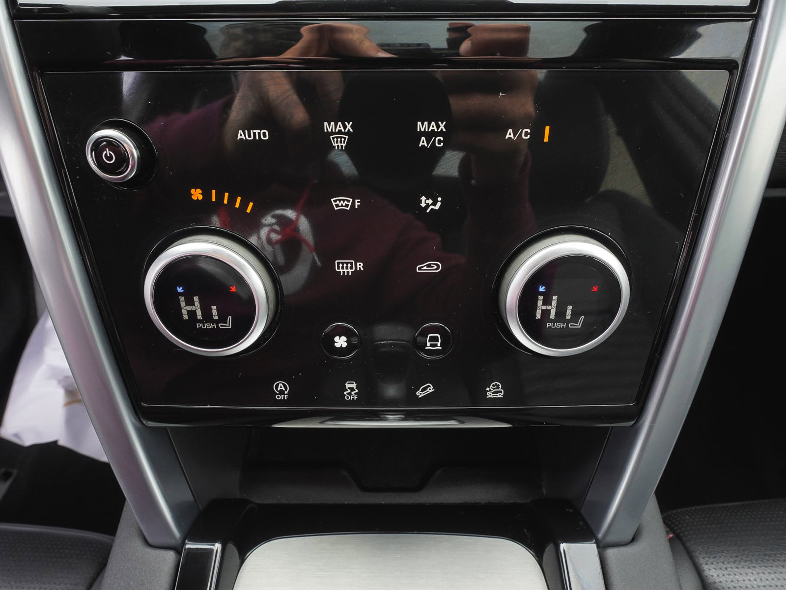 Used 2023 Land Rover Discovery Sport S R-Dynamic image 30