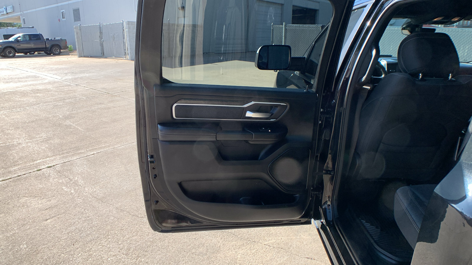 Used 2020 RAM 1500 Big Horn AWD/4WD image 22