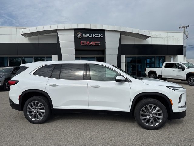 New 2026 Buick Enclave Preferred image 2