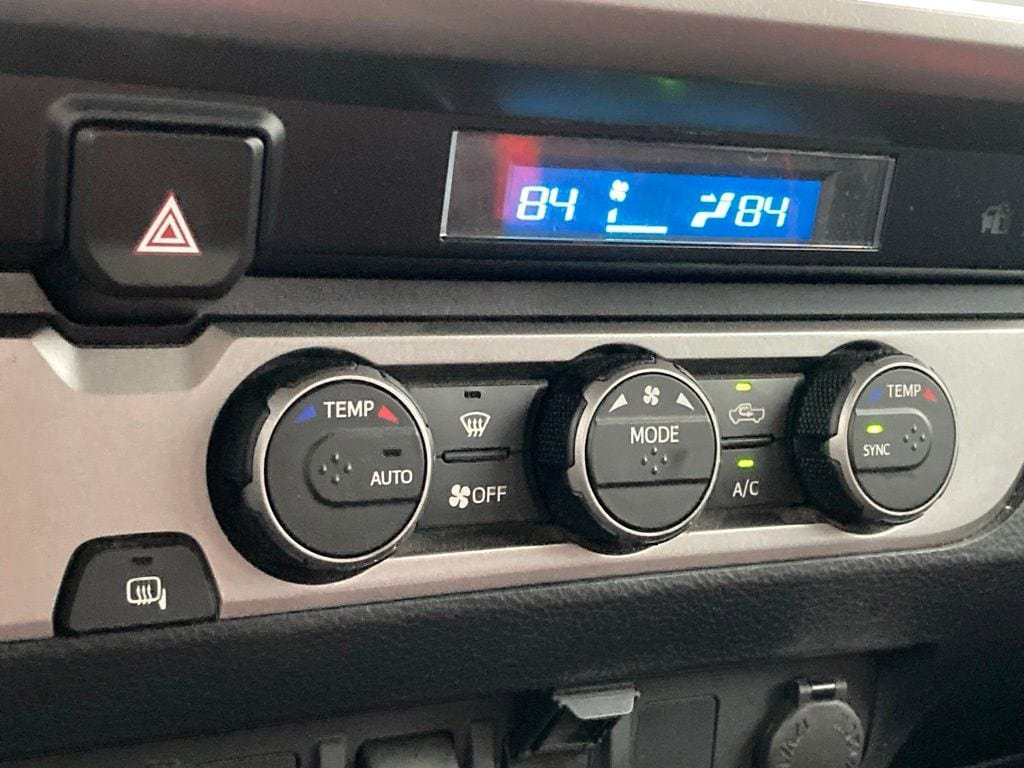 Used 2021 Toyota Tacoma SR5 RWD image 23
