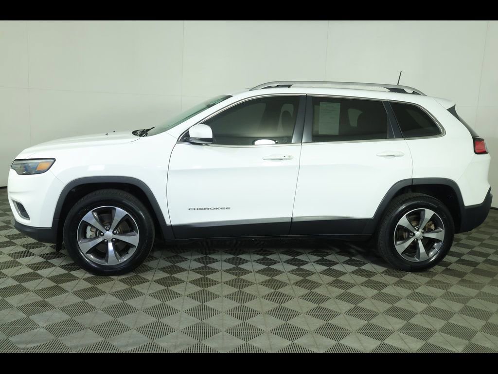 Used 2019 Jeep Cherokee Limited AWD/4WD image 11