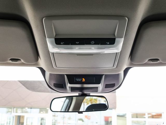 Used 2023 Nissan Rogue S image 17