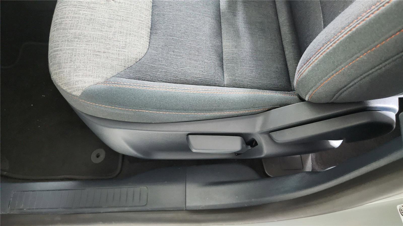 Used 2023 Ford Maverick XLT w/ Equipment Group 300A Standard AWD/4WD image 12