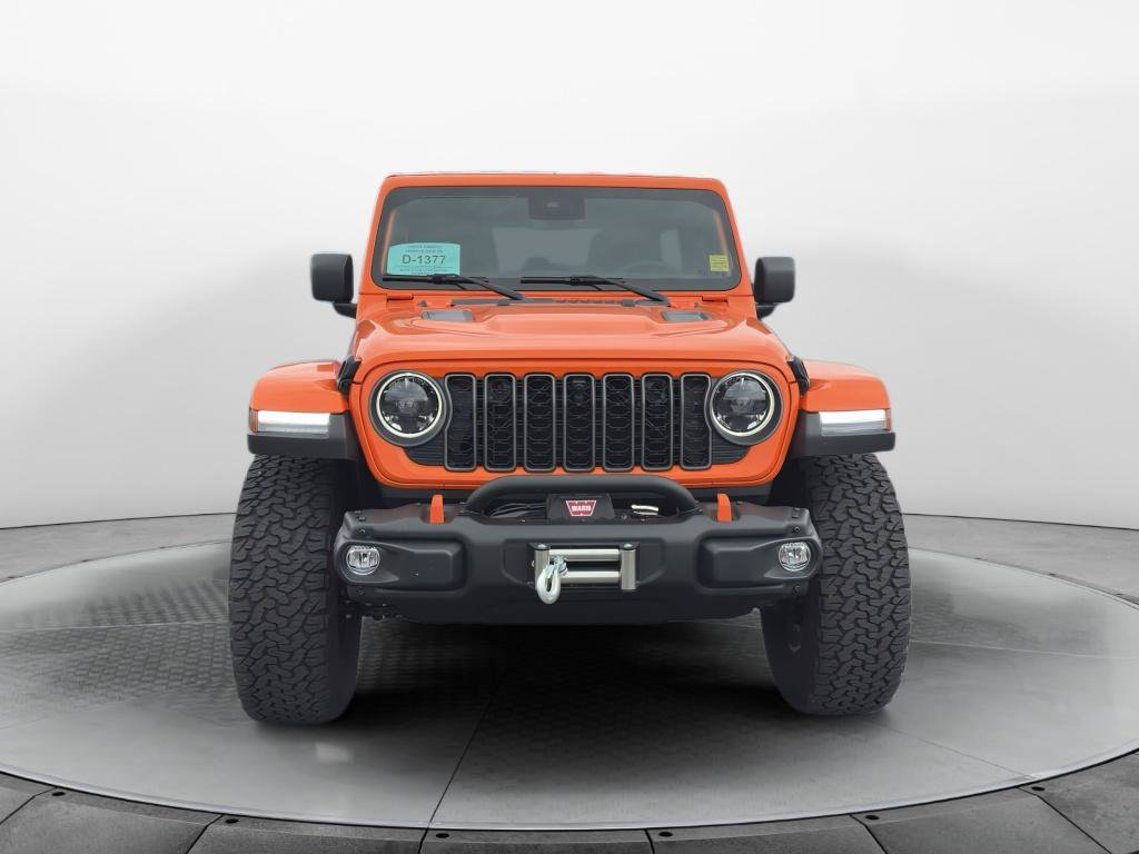 Used 2025 Jeep Wrangler Unlimited Rubicon AWD/4WD image 7