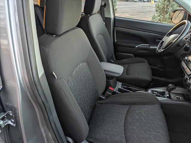Used 2021 Mitsubishi Outlander Sport SE image 12
