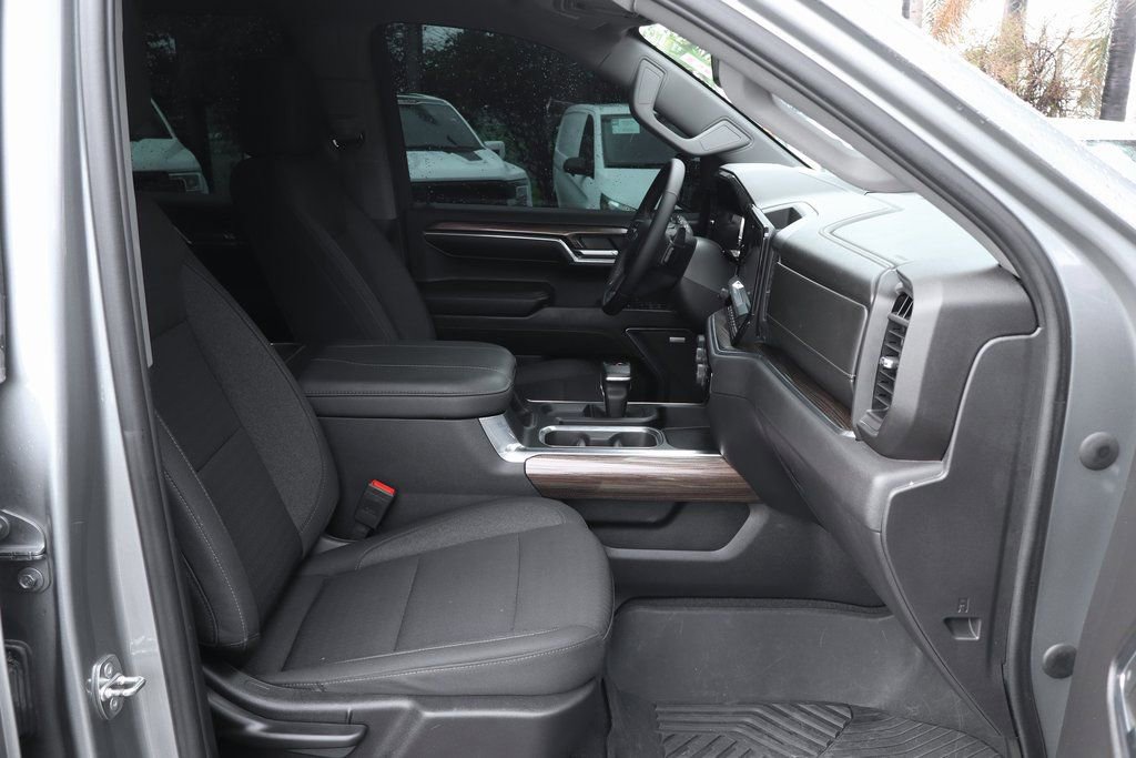 Used 2023 Chevrolet Silverado 1500 LT Trail Boss w/ Convenience Package II AWD/4WD image 42