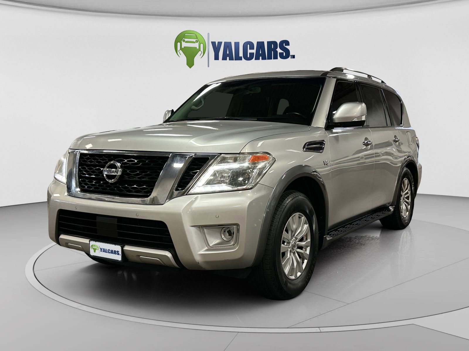 Used 2017 Nissan Armada SV image 1