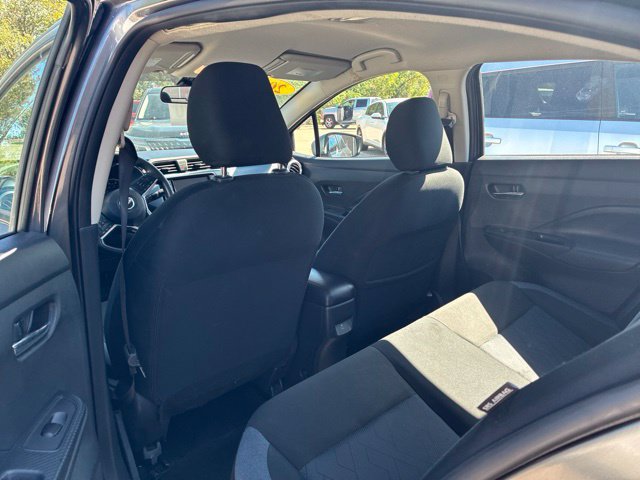 Used 2025 Nissan Versa SV FWD image 8