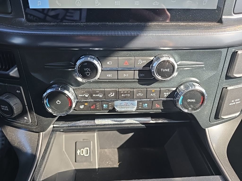 Used 2025 Ford F150 Lariat image 18