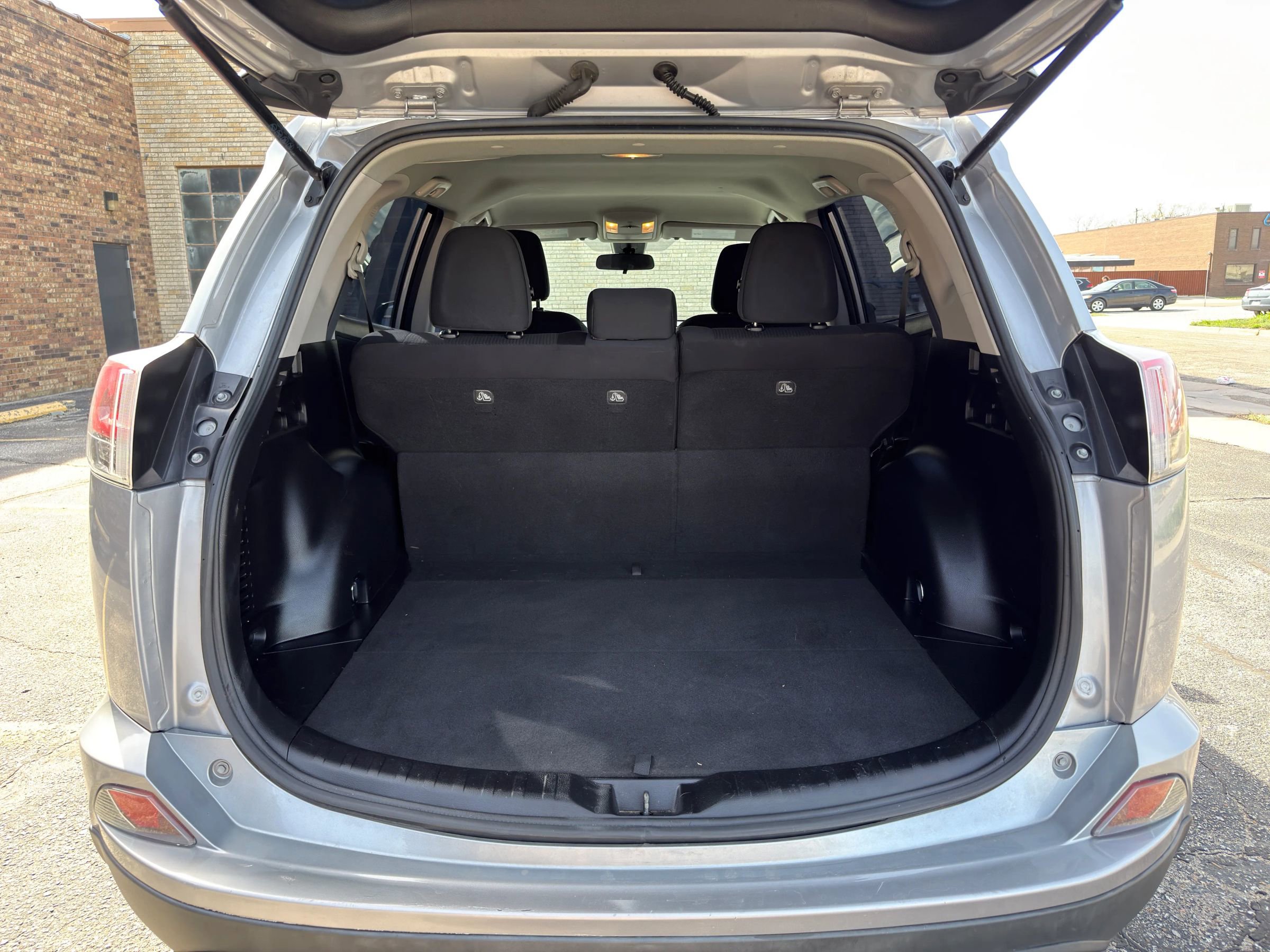 Used 2017 Toyota RAV4 LE w/ All Weather Liner Package image 7