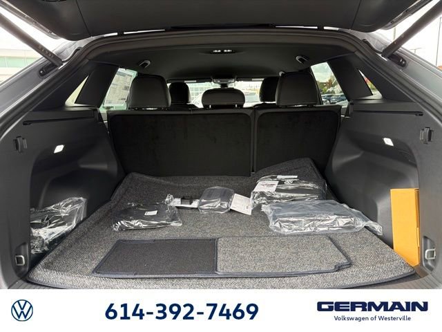 New 2026 Volkswagen Atlas Cross Sport SE AWD/4WD image 16