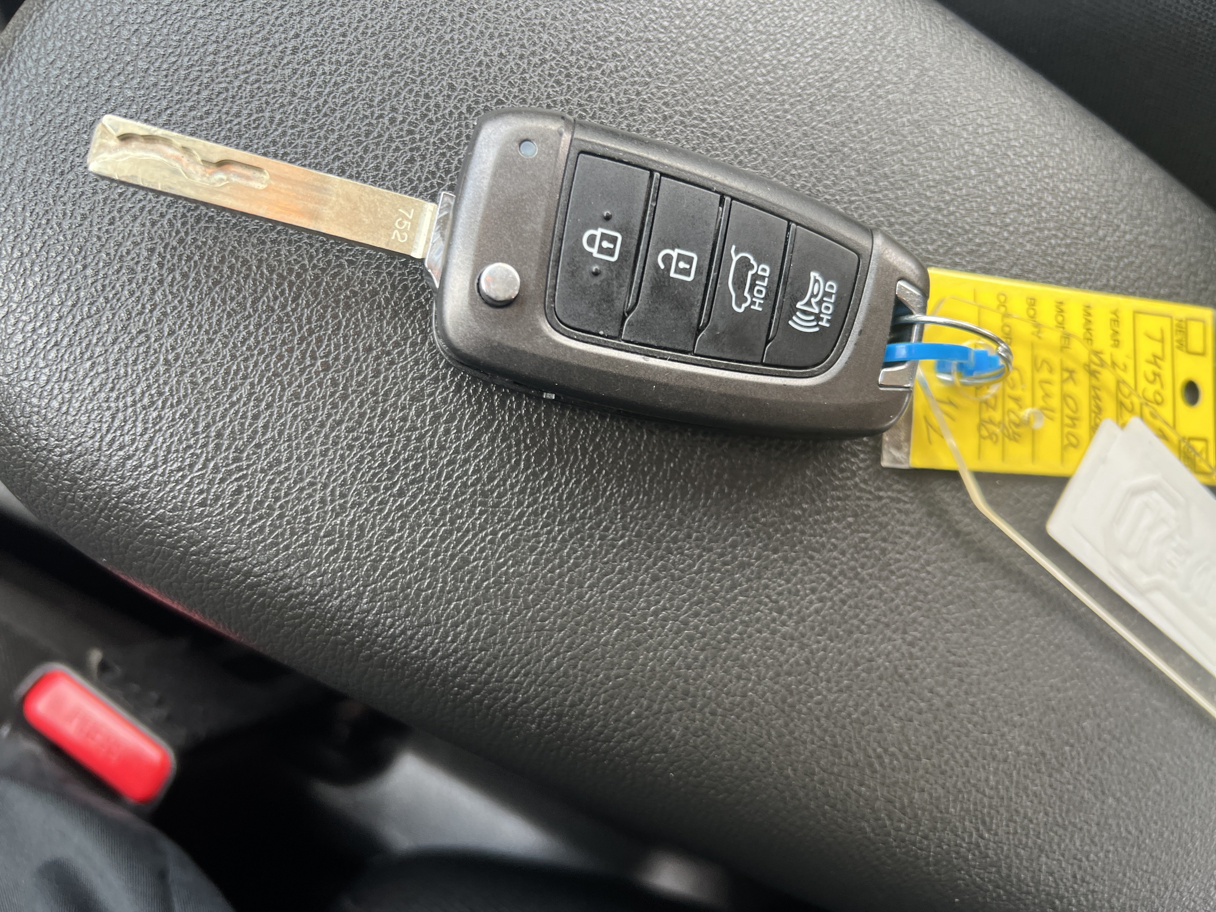 Used 2020 Hyundai Kona SE FWD image 30