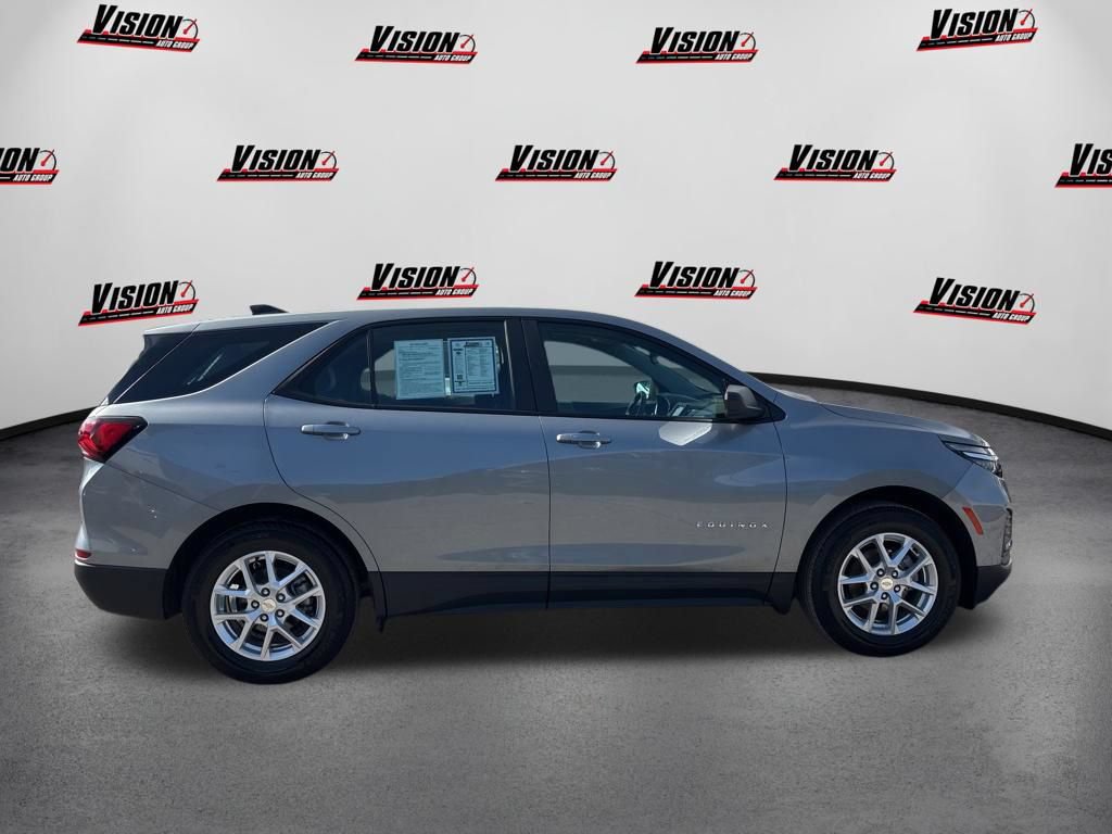 Used 2024 Chevrolet Equinox LS FWD image 22