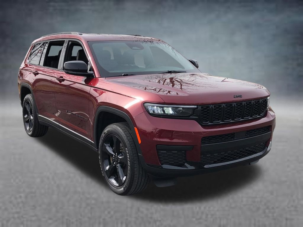 Certified 2024 Jeep Grand Cherokee L Altitude image 13