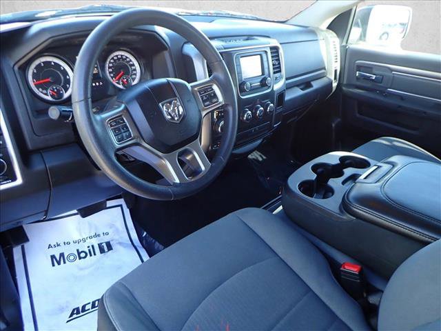 Used 2021 RAM 1500 Classic SLT image 9