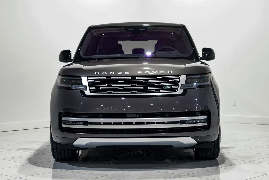 Used 2023 Land Rover Range Rover First Edition image 6