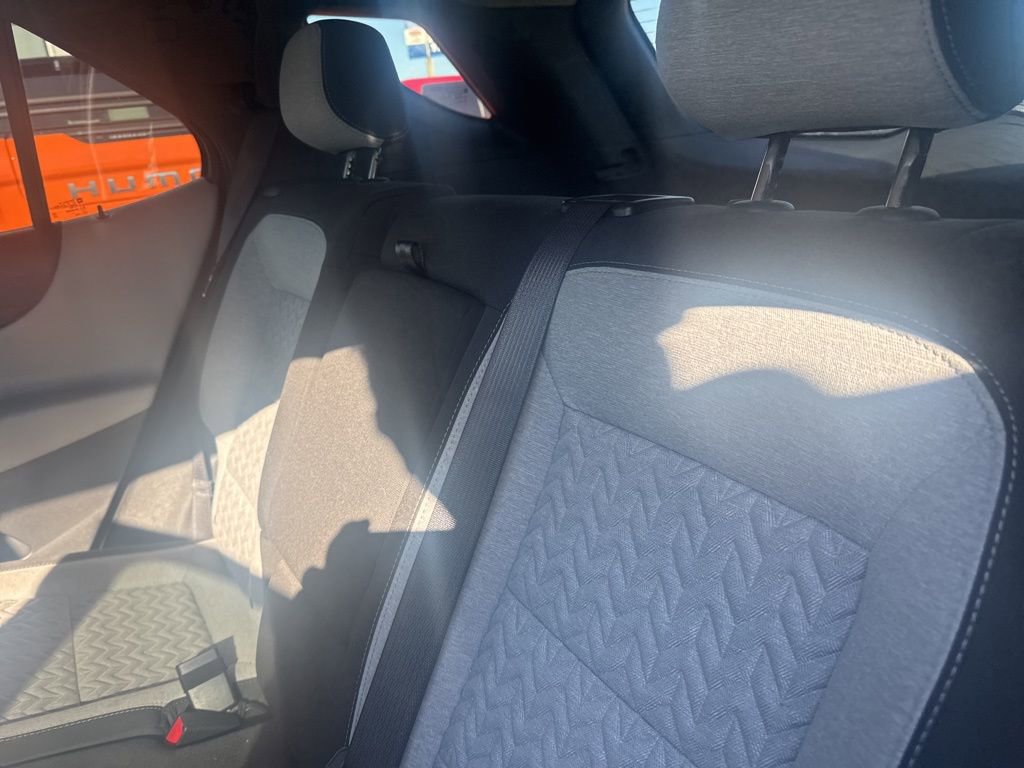 Used 2023 Chevrolet Equinox LS w/ LS Convenience Package image 12