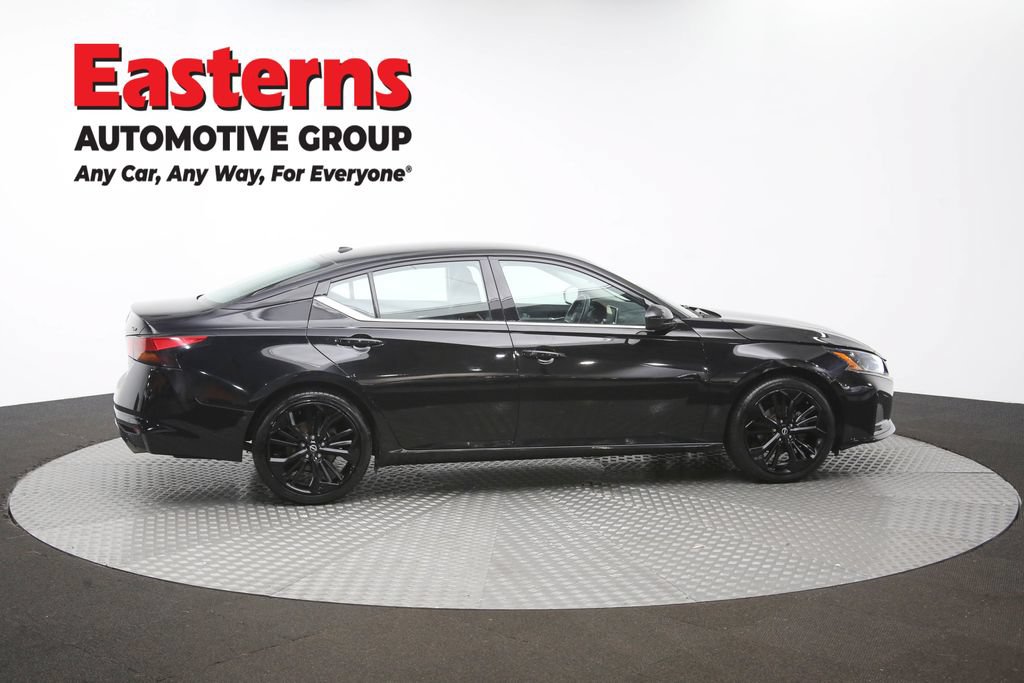 Used 2024 Nissan Altima 2.5 SR FWD image 45